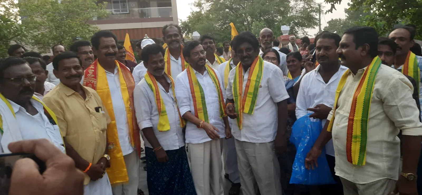 స్థానిక ఎన్నికల్లో వైసీపీకి ఓటమి తప్పదు..