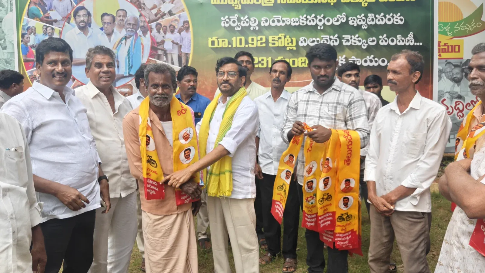 సర్వేపల్లిలో టీడీపీలోకి వెల్లువలా చేరికలు
