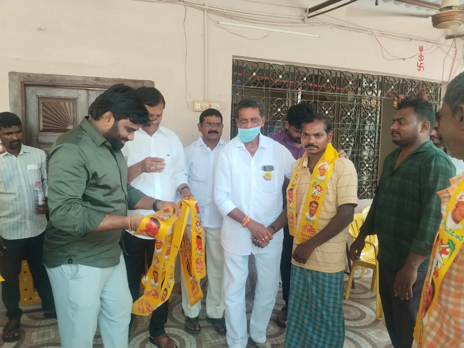 పెనబద్వేల్‌లో టీడీపీలోకి 50 మంది యువత.